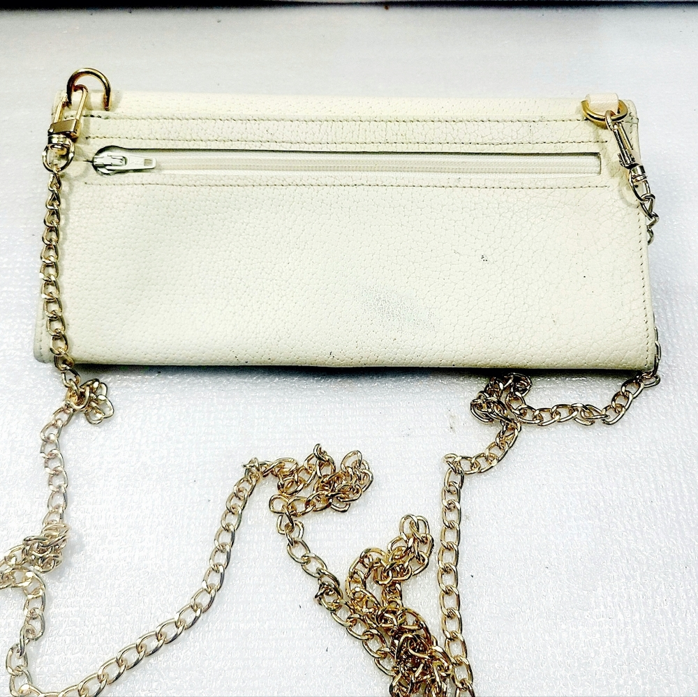 Gucci Canvas Leather Wallet On Chain - Picture 3 of 8